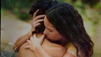 Los Frikis is an unabashedly warm emotional journey based on true events. Is it worth watching? Opinion about the film with Adria Arjona